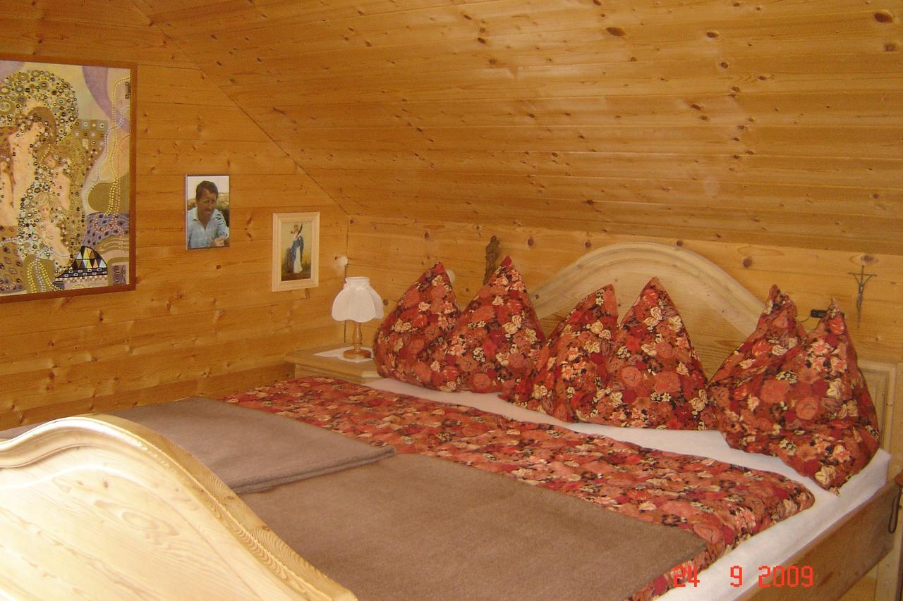 Haus Vucsina Apartment Turracher Hohe Екстериор снимка
